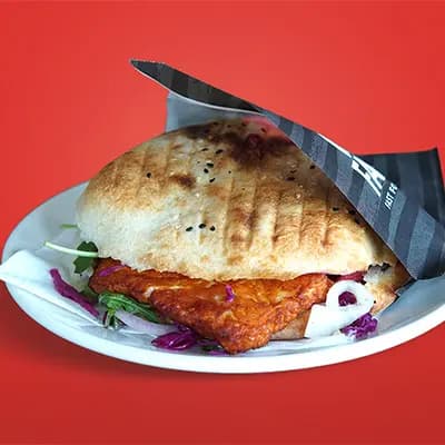 Halloumi Pita